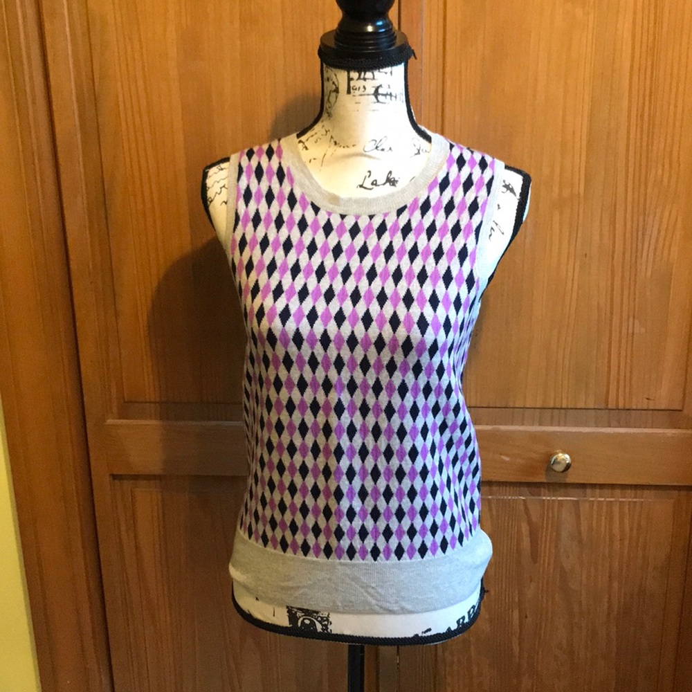 💕Preppy Checkered sweater vest by j crew. NWT.